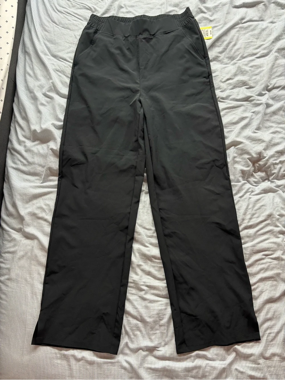 NWT all in motion Black Elastic-Waist Straight-Leg Sweatpants - Picture 2 of 4